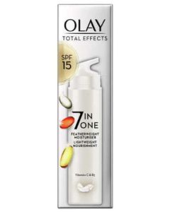 Olay Total Effects Featherweight Moisturiser SPF15 40ml